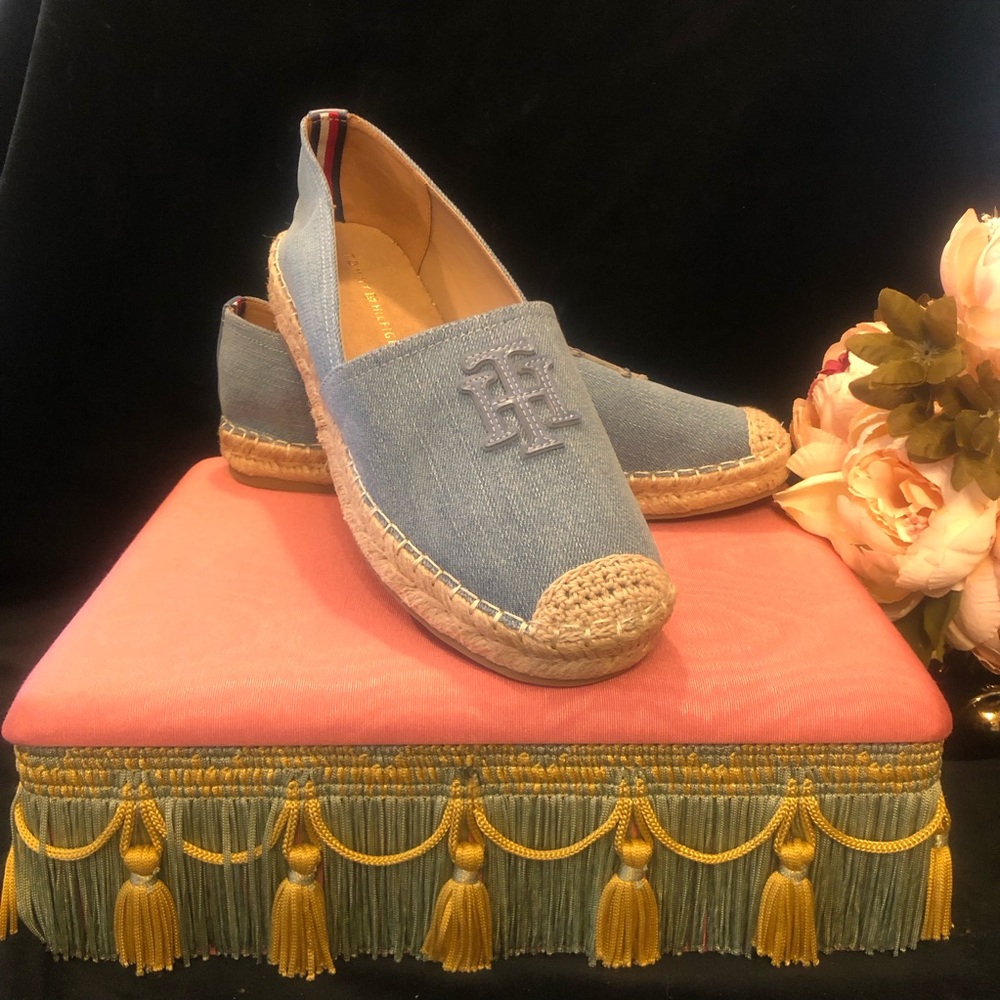 New Tommy Hilfiger Light Blue Denim Espadrille Slip-Ons